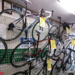 サイクルショップすがぬま 赤いやね本店 - 足立区