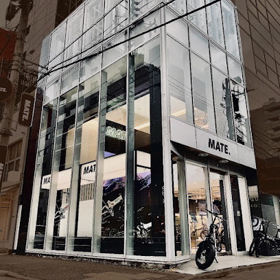 MATE.BIKE TOKYO 青山本店 - 港区 2 AF1QipMoirUMSPlywx5wBPhZK2NZzBdaWrWI NOLbUgTw408 h408 k no