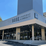 THE BASE 南大沢店 - 八王子市